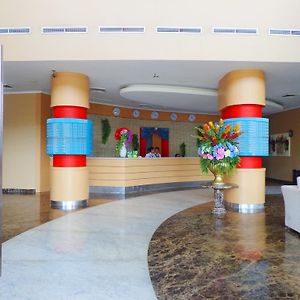 Sapadia Hotel Siantar